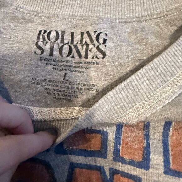 Urban Outfitters Slouchy Crewneck - Picture 4 of 4